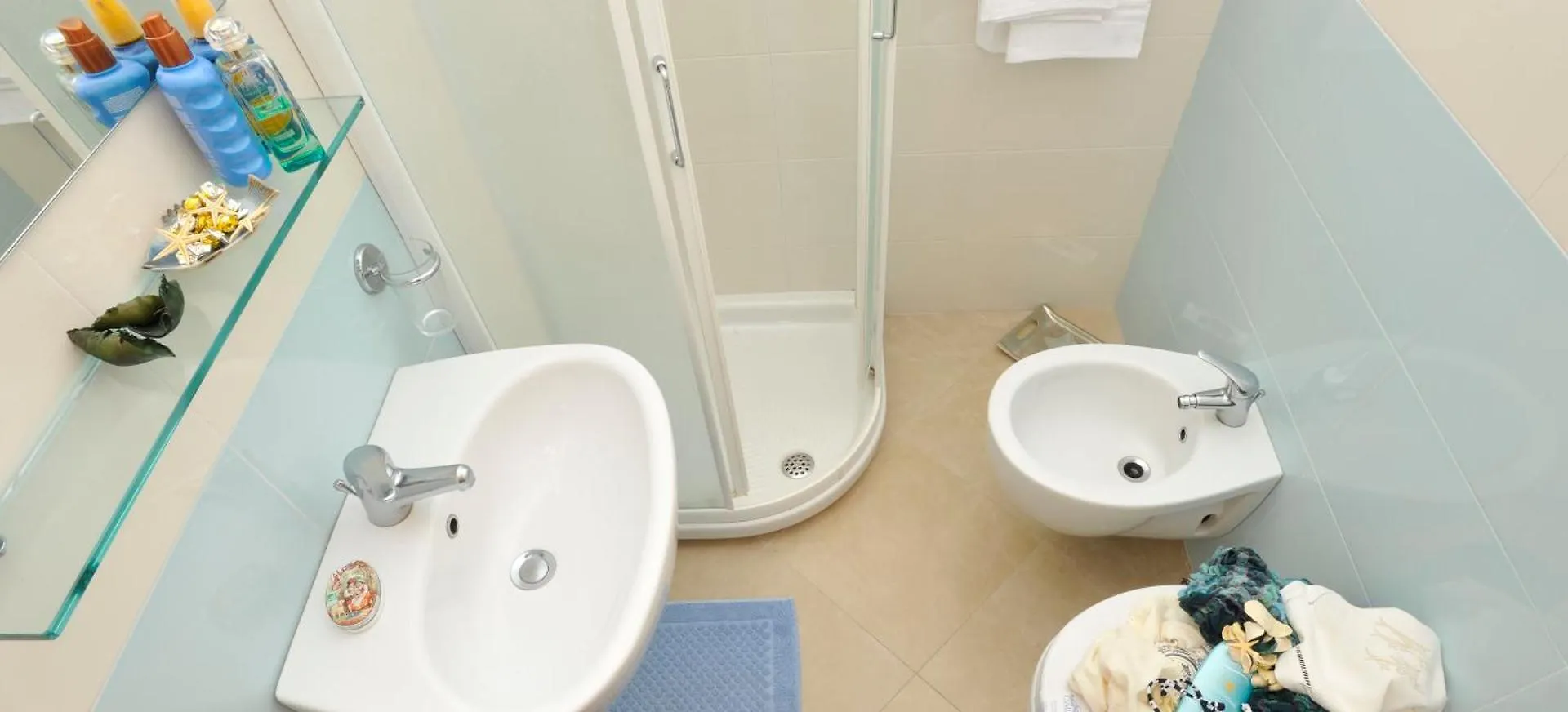 Hotel Baltic Римини 3*,  Италия